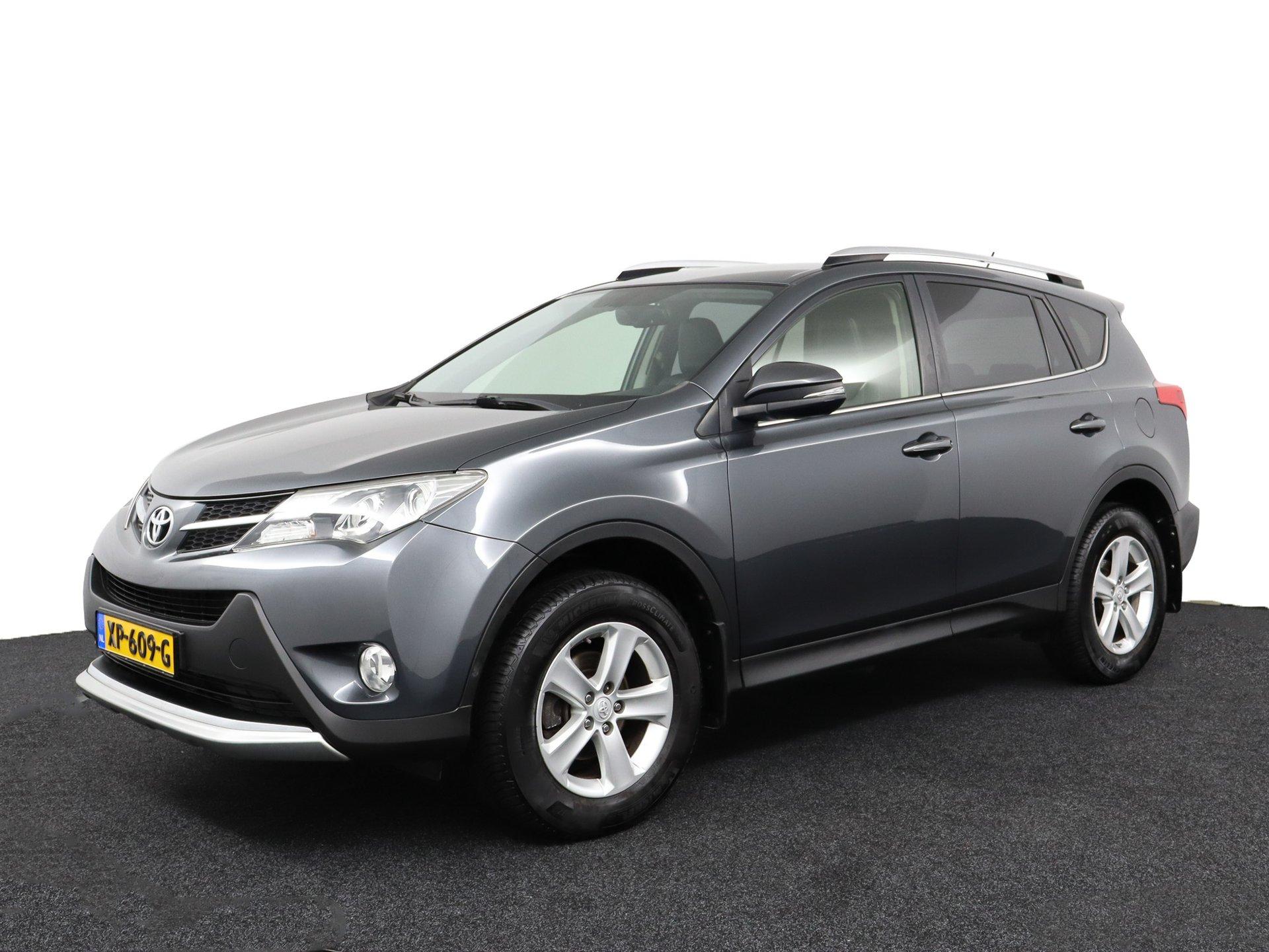 Toyota RAV4 2.0 Executive Business 4WD