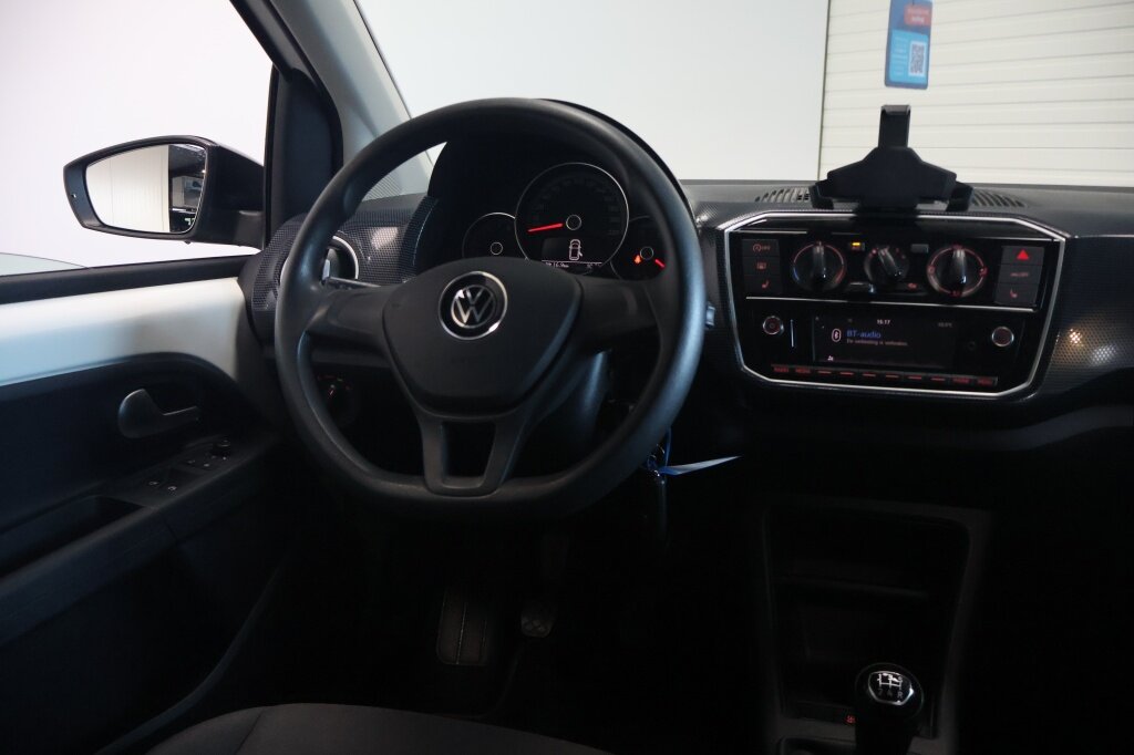 Volkswagen up! 1.0 | Camera | Cruisecontrol | Stoelverwarming | PDC - Afbeelding 2