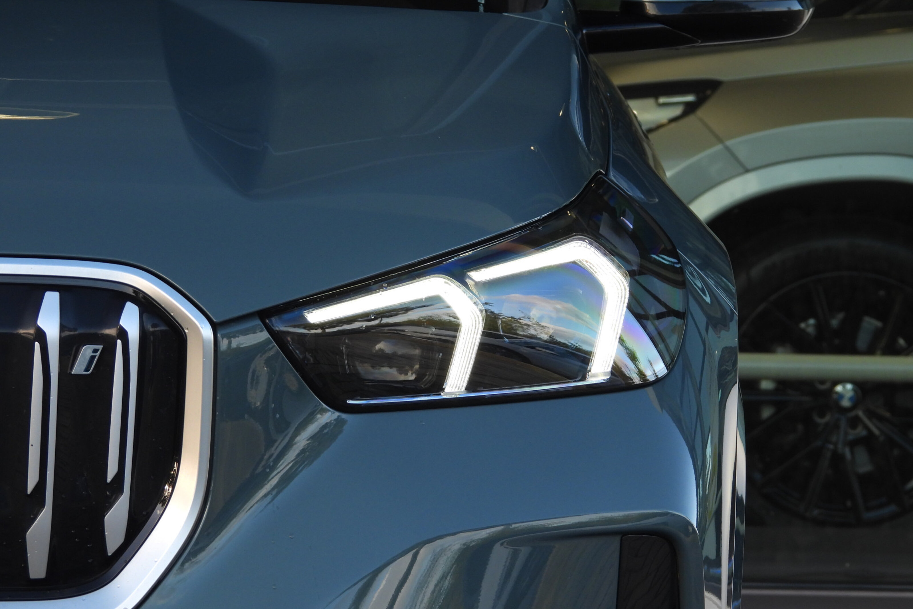 BMW iX1 9