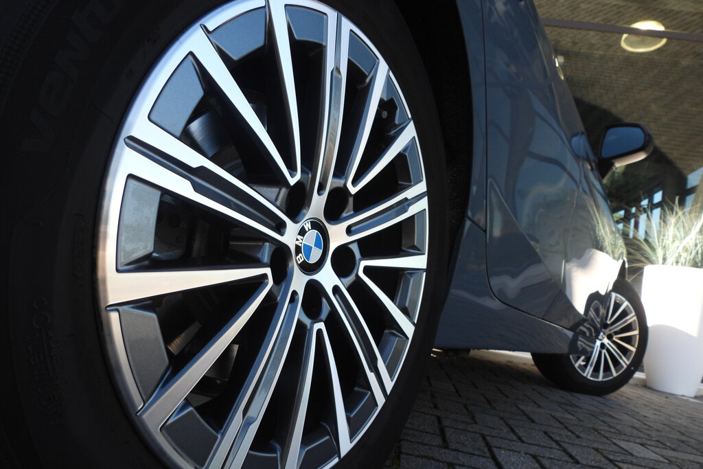 BMW 2 Serie 18