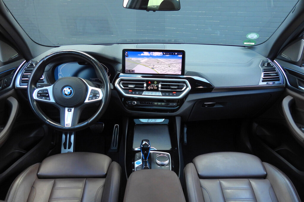 BMW iX3 3