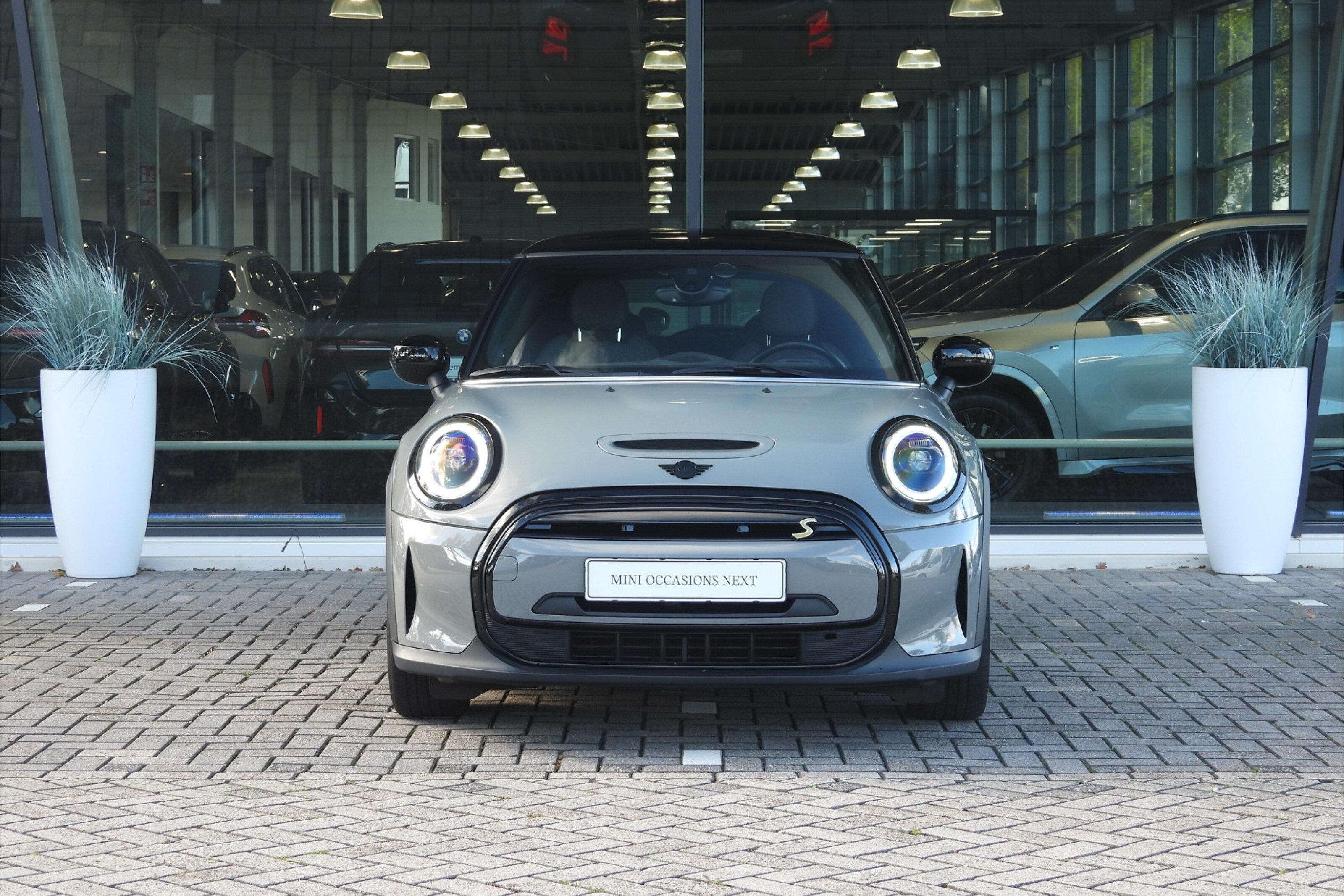 MINI Electric 8