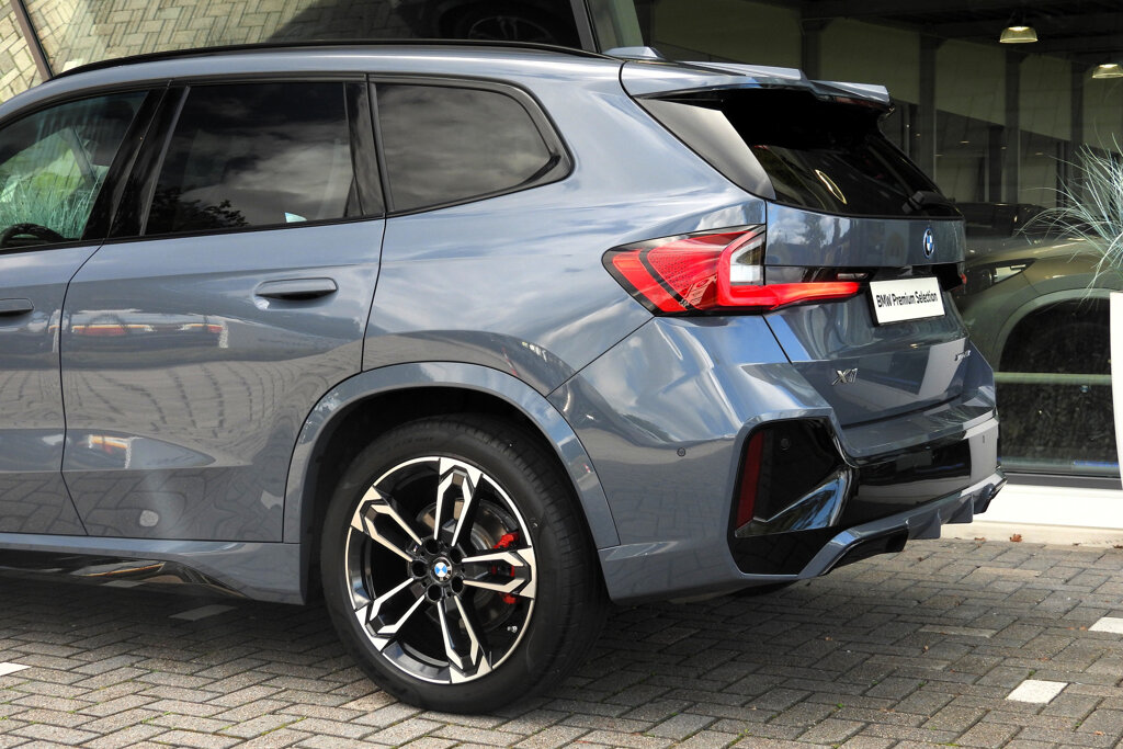 BMW X1 18