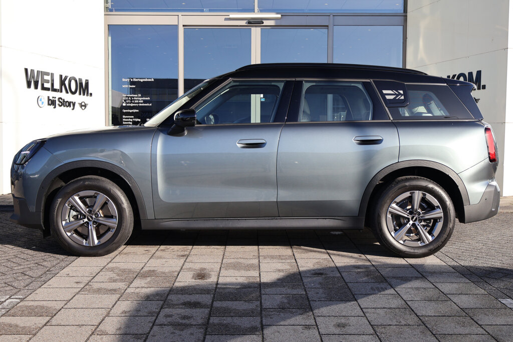 MINI Countryman 7