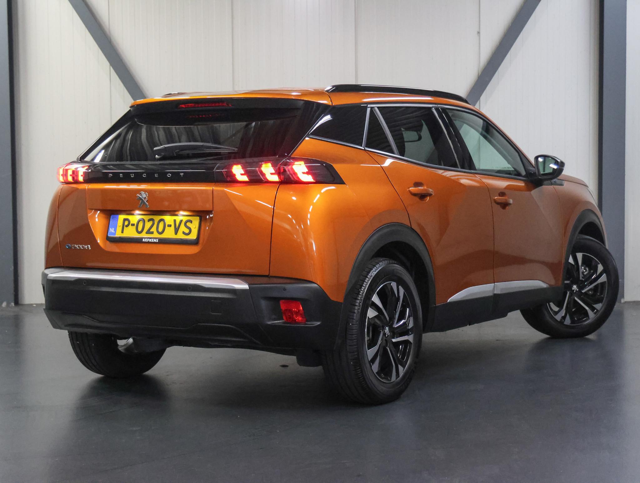 Peugeot e-2008 EV Allure 50 kWh 136PK - Afbeelding 3