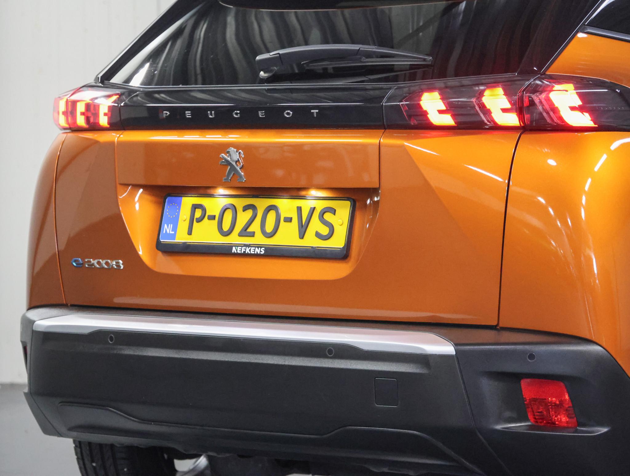 Peugeot e-2008