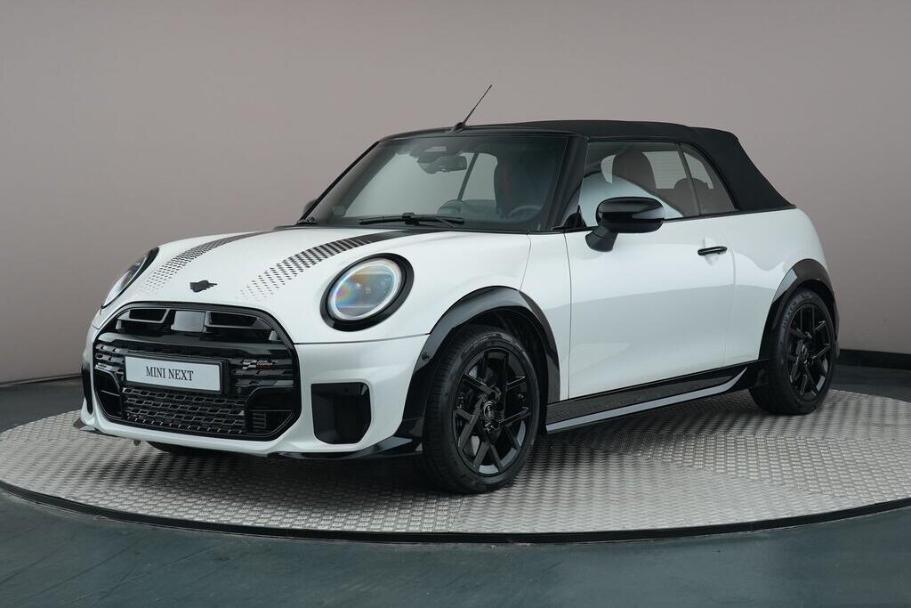 MINI Cooper Cabrio 1