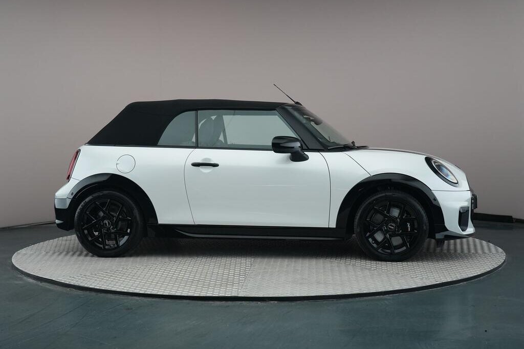 MINI Cooper Cabrio 13