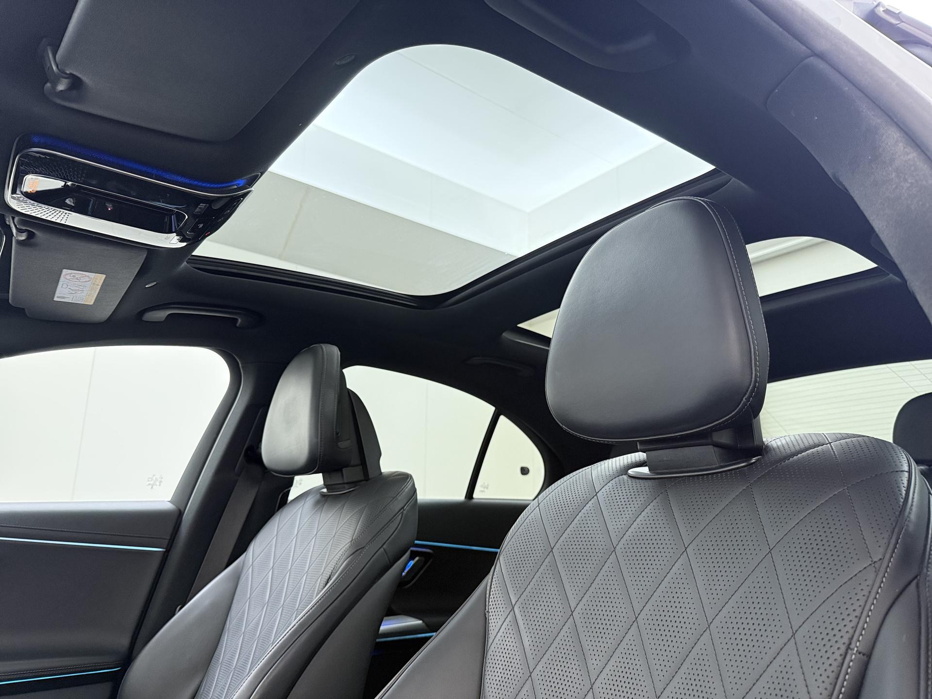 Mercedes-Benz E-klasse 400 e 4MATIC AMG Line - Afbeelding 4