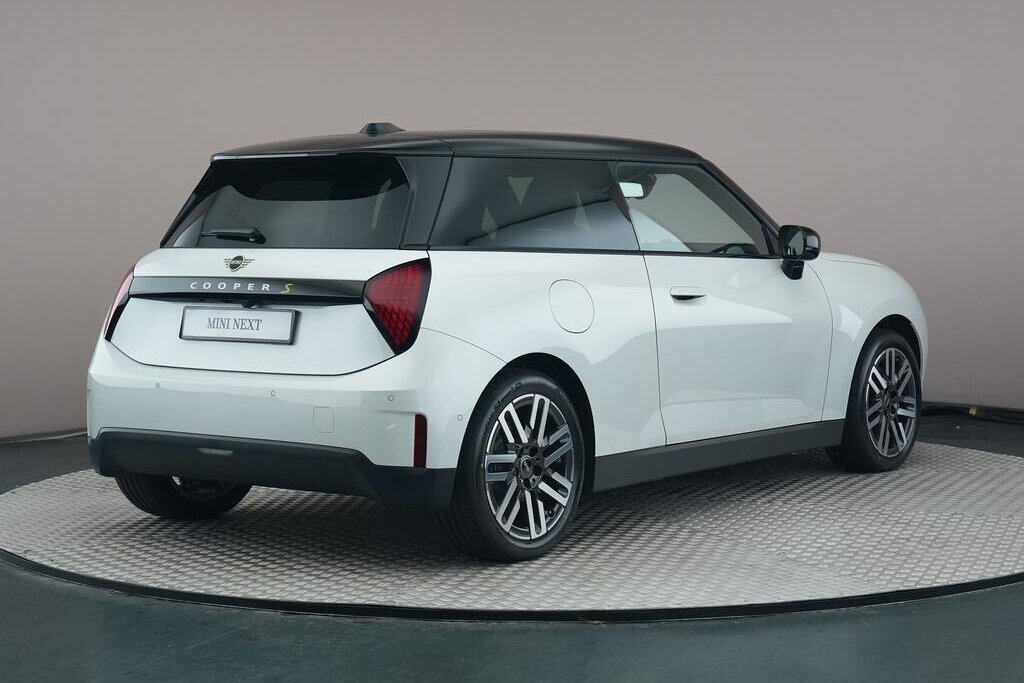 MINI Electric 6