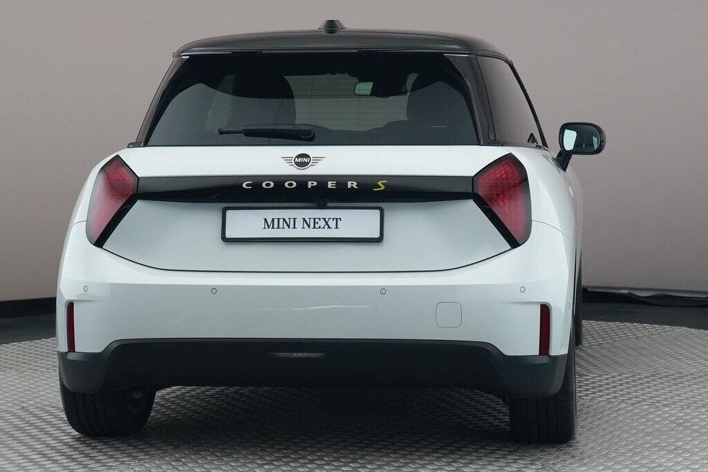 MINI Electric 15