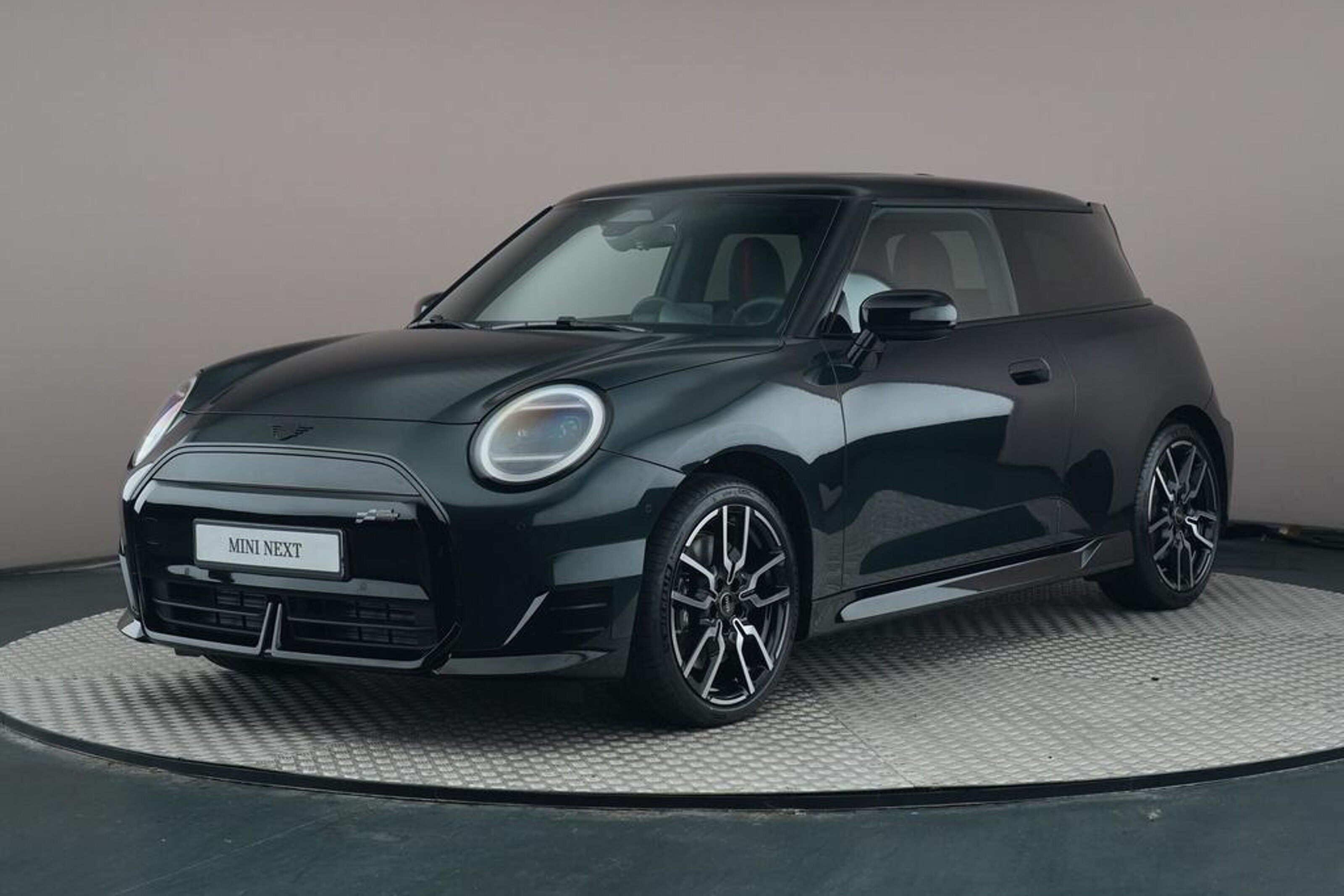 MINI Electric Hatchback Cooper SE / JCW / Pakket M