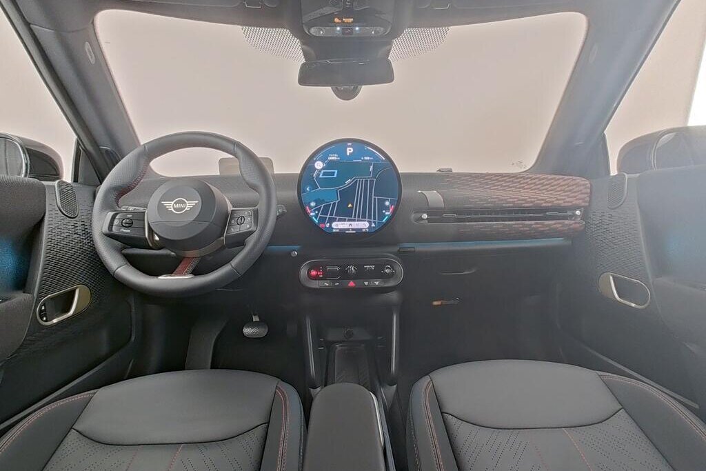 MINI Electric 8