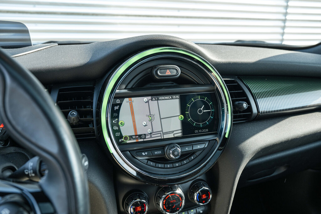 MINI Cooper 18