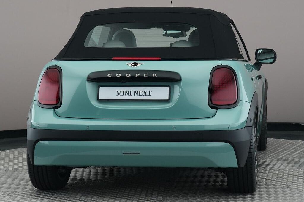 MINI Cooper Cabrio 6
