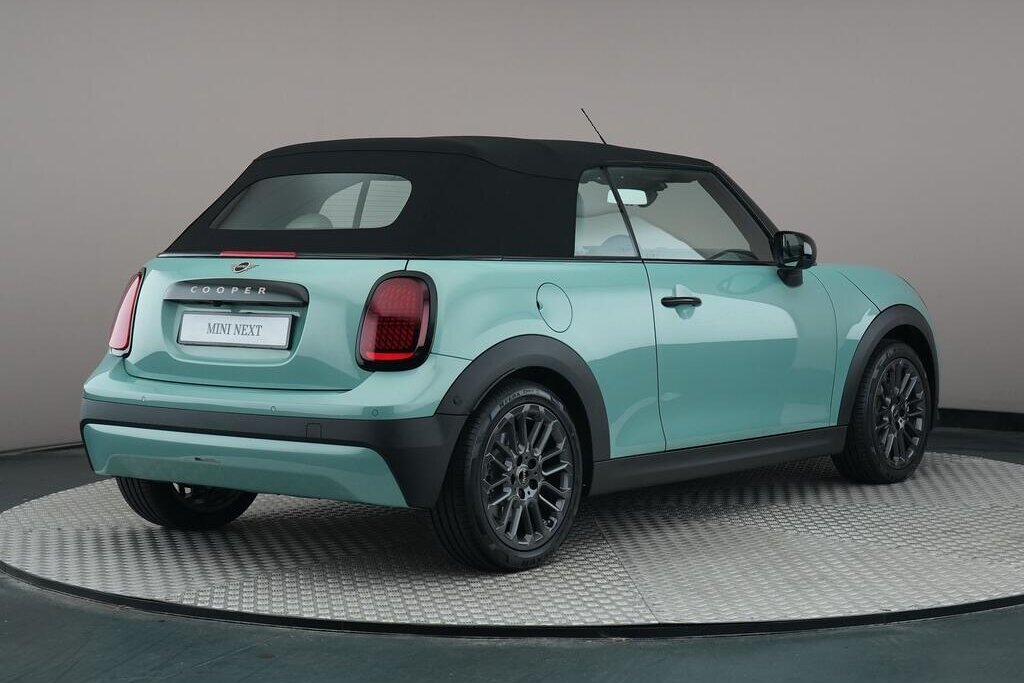 MINI Cooper Cabrio 11