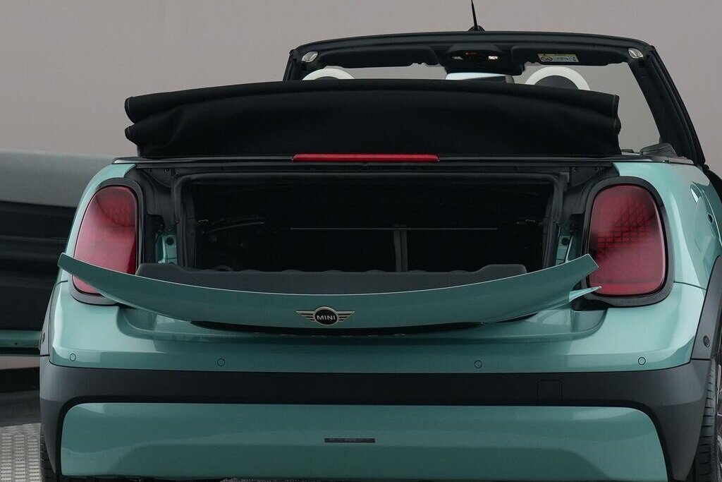 MINI Cooper Cabrio 13