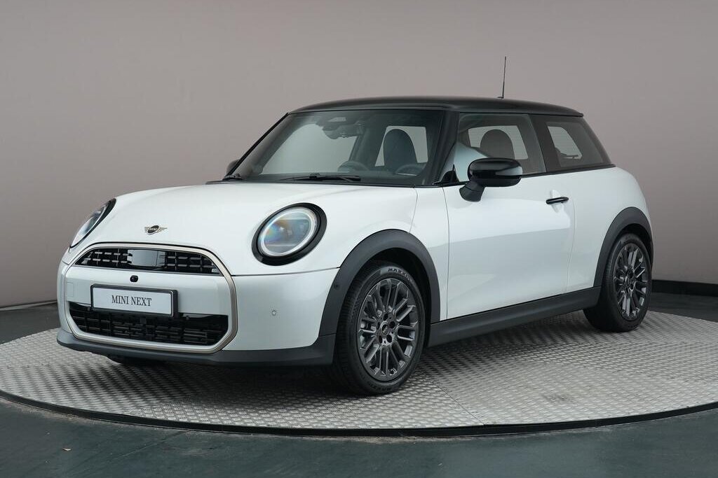 MINI 3-Deurs 1