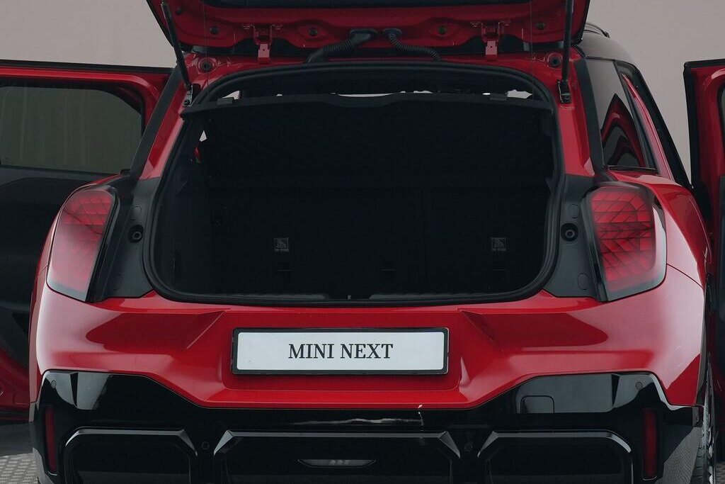 MINI Aceman 12