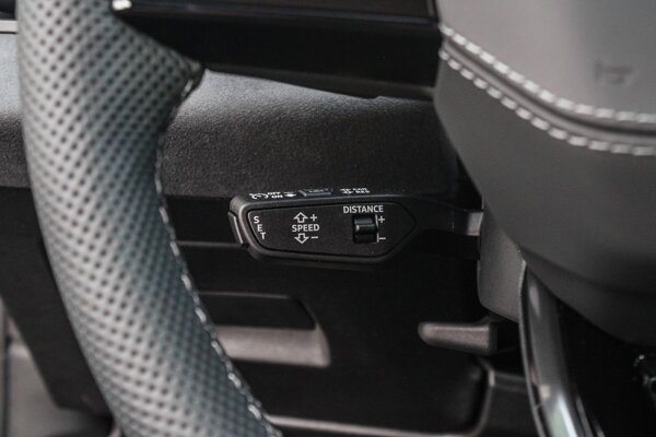 cruise control adaptief en stuurhulp