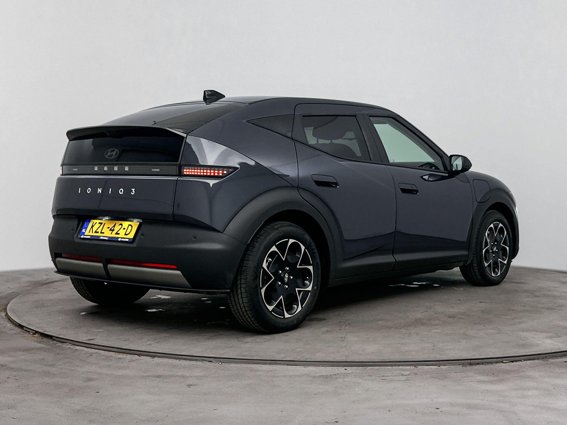 Hyundai IONIQ 3 Vision 61 kWh