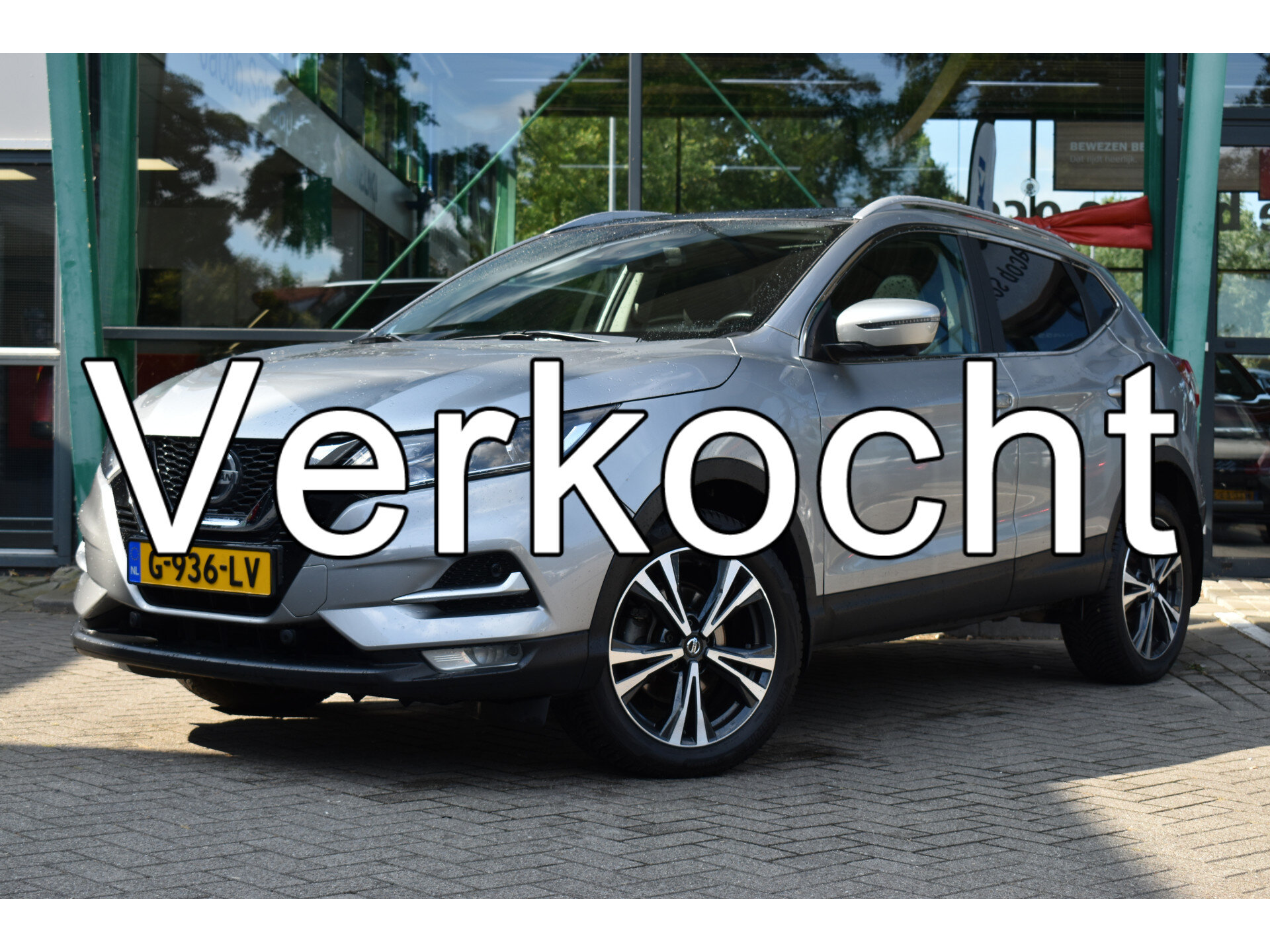 Nissan QASHQAI 1.3 DIG-T Tekna Automaat 160pk