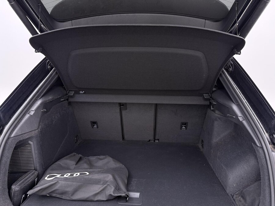 Audi Q3 45 TFSI e S edition