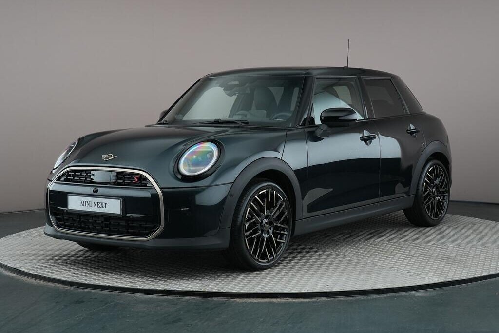 MINI 5-Deurs 1