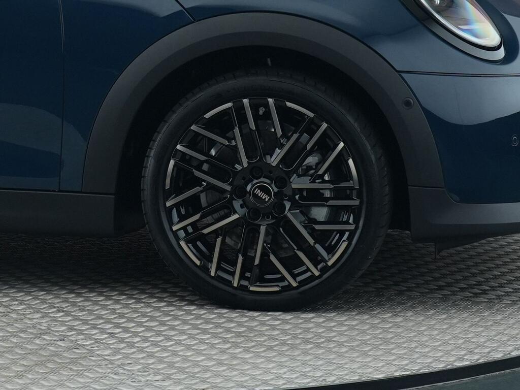 MINI 5-Deurs Cooper C - Afbeelding 5