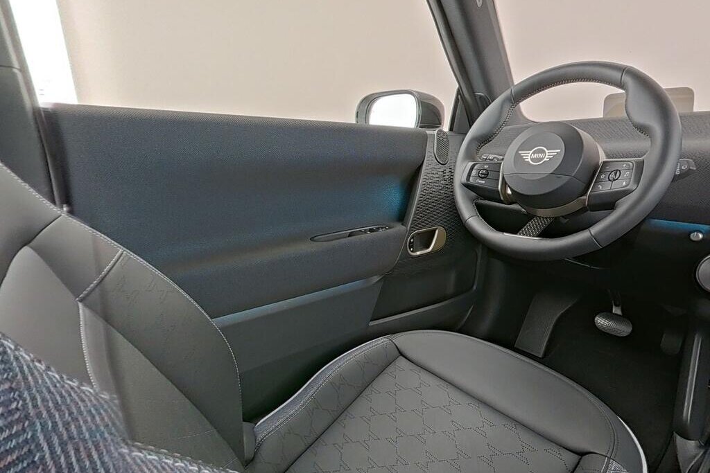 MINI Electric 7