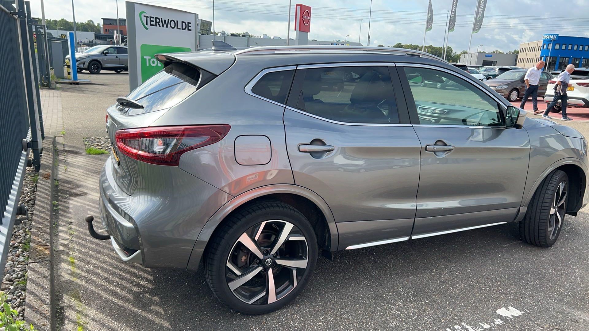 Nissan QASHQAI 1.3 DIG-T Tekna + - Afbeelding 4