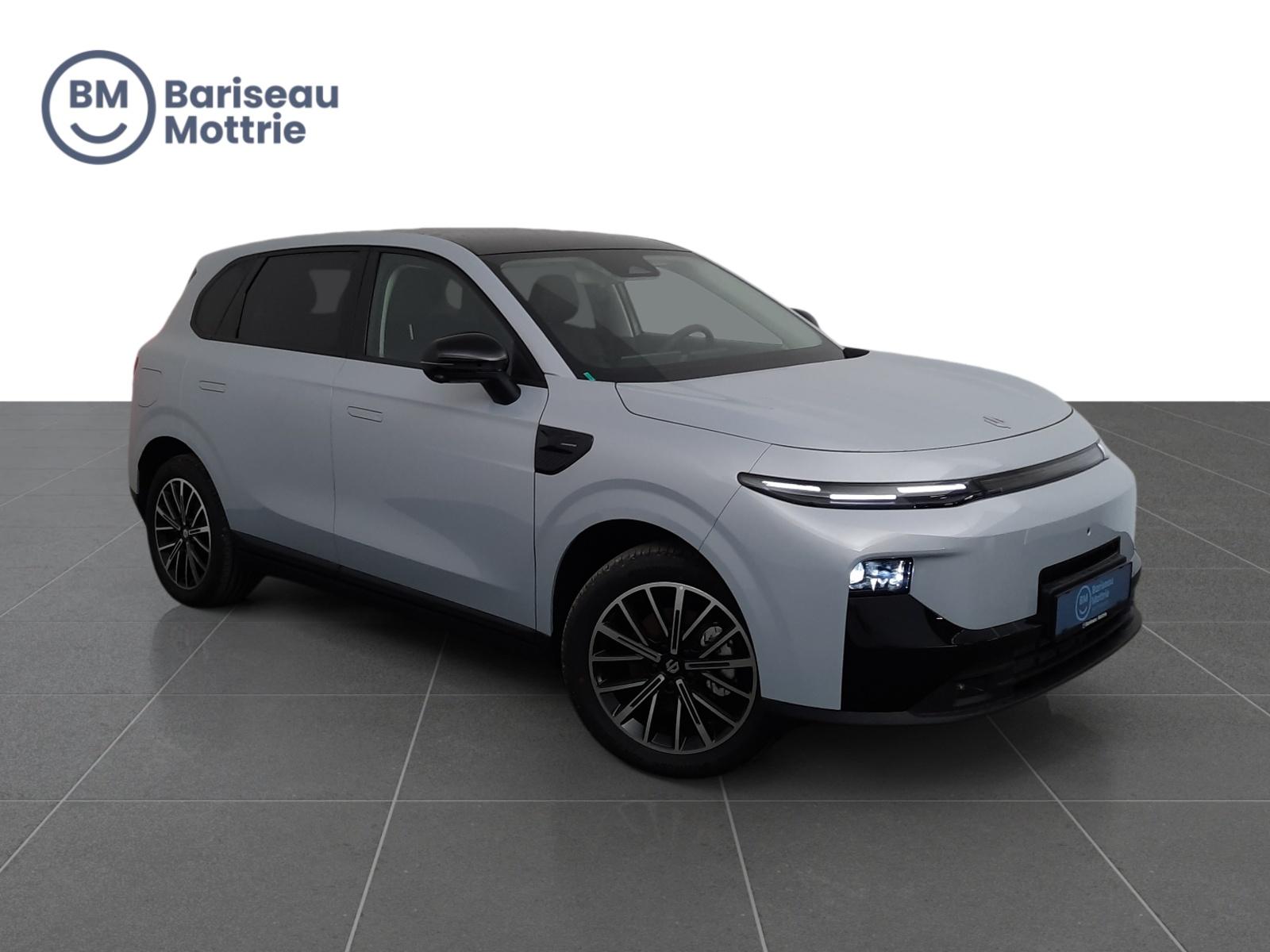 Leapmotor B10 HYBRID EV DESIGN