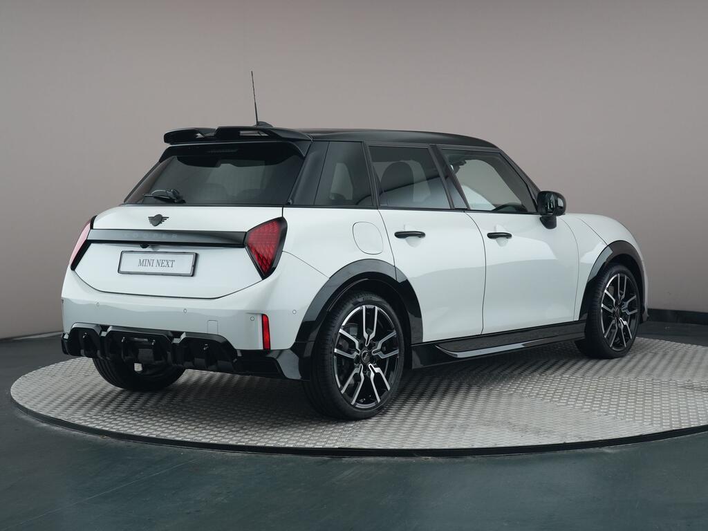 MINI 5-Deurs Cooper C - Afbeelding 2