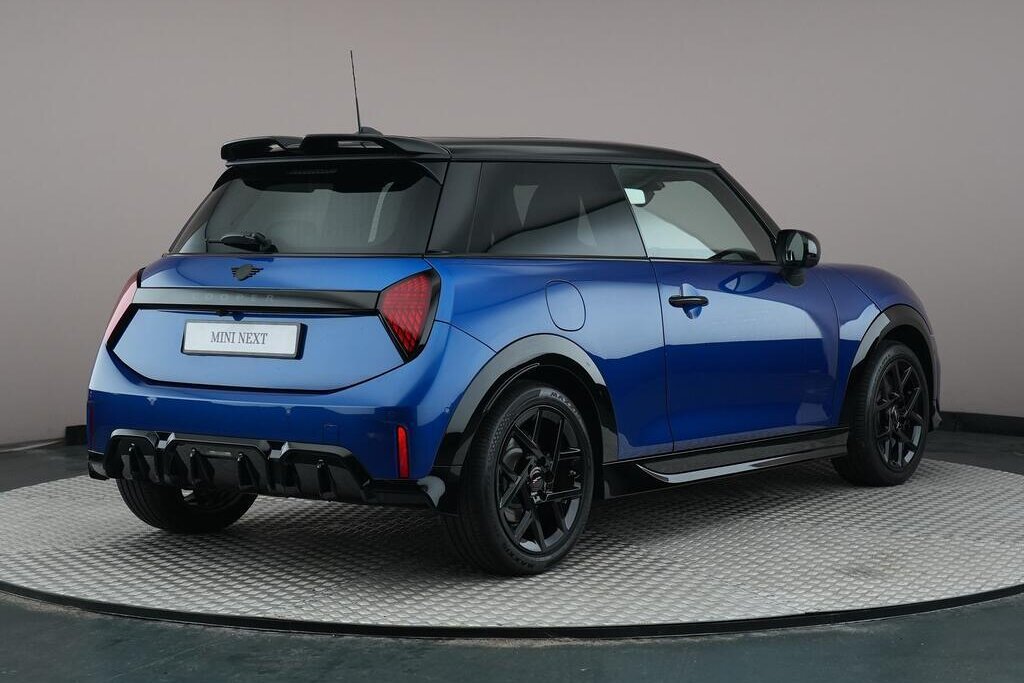 MINI 3-Deurs 2