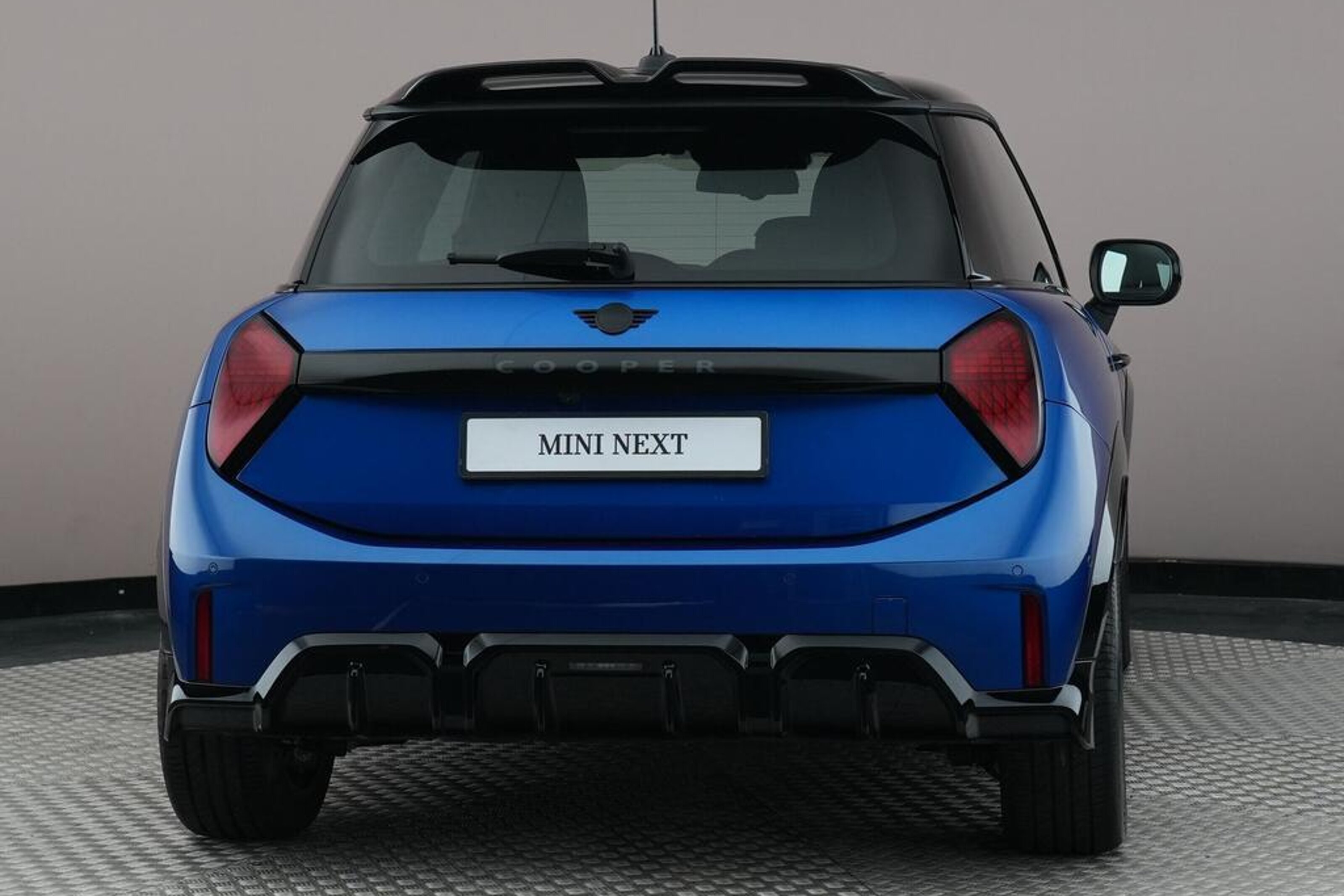 MINI 3-Deurs Hatchback Cooper C Automaat / John Cooper Works / Pakket M