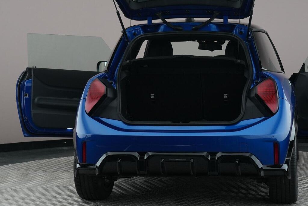 MINI 3-Deurs 13