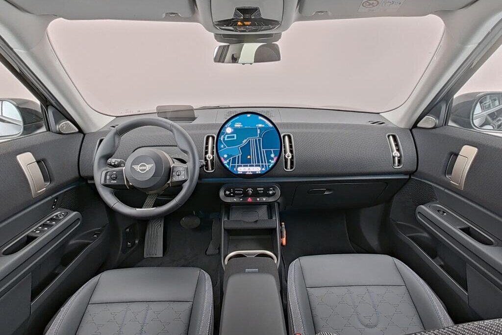 MINI Countryman 6