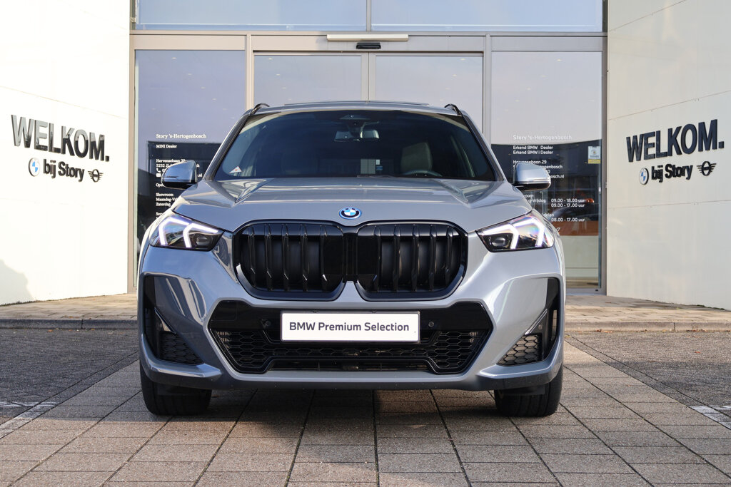 BMW X1 3