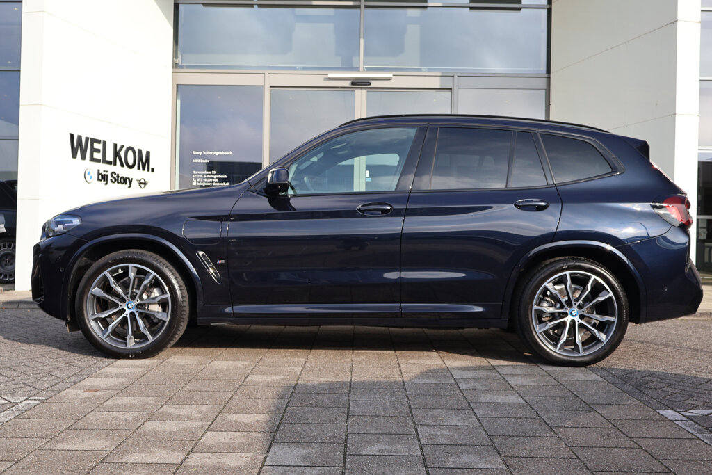 BMW X3 8