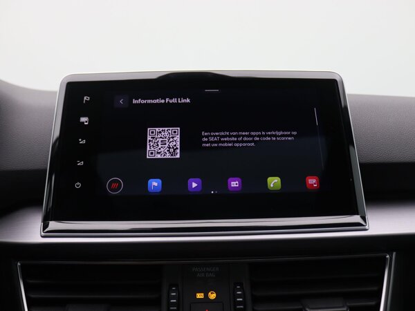 Draadloze Apple CarPlay™ en Android Auto™ voorbereiding Draadloze Apple CarPlay™ en Android Auto™ voorbereiding