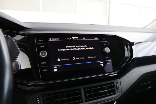 Apple Carplay/Android Auto