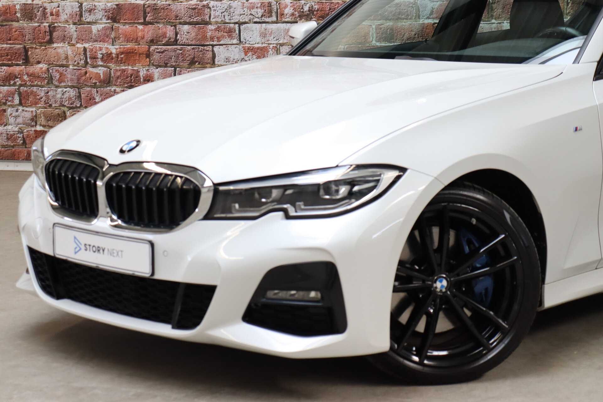 BMW 3 Serie Sedan 330i High Executive M Sport Pakket Automaat - Afbeelding 2