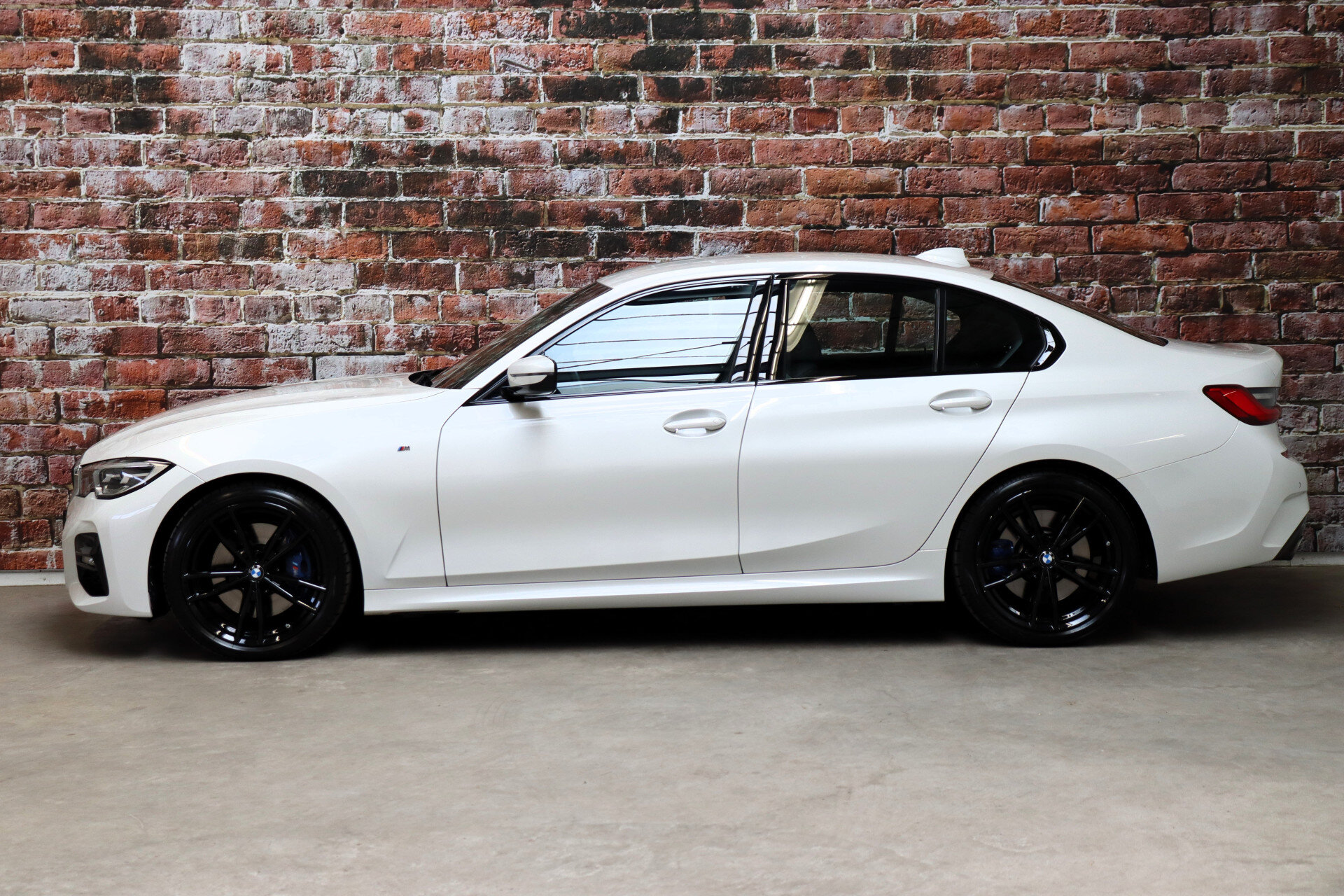 BMW 3 Serie Sedan 330i High Executive M Sport Pakket Automaat - Afbeelding 3