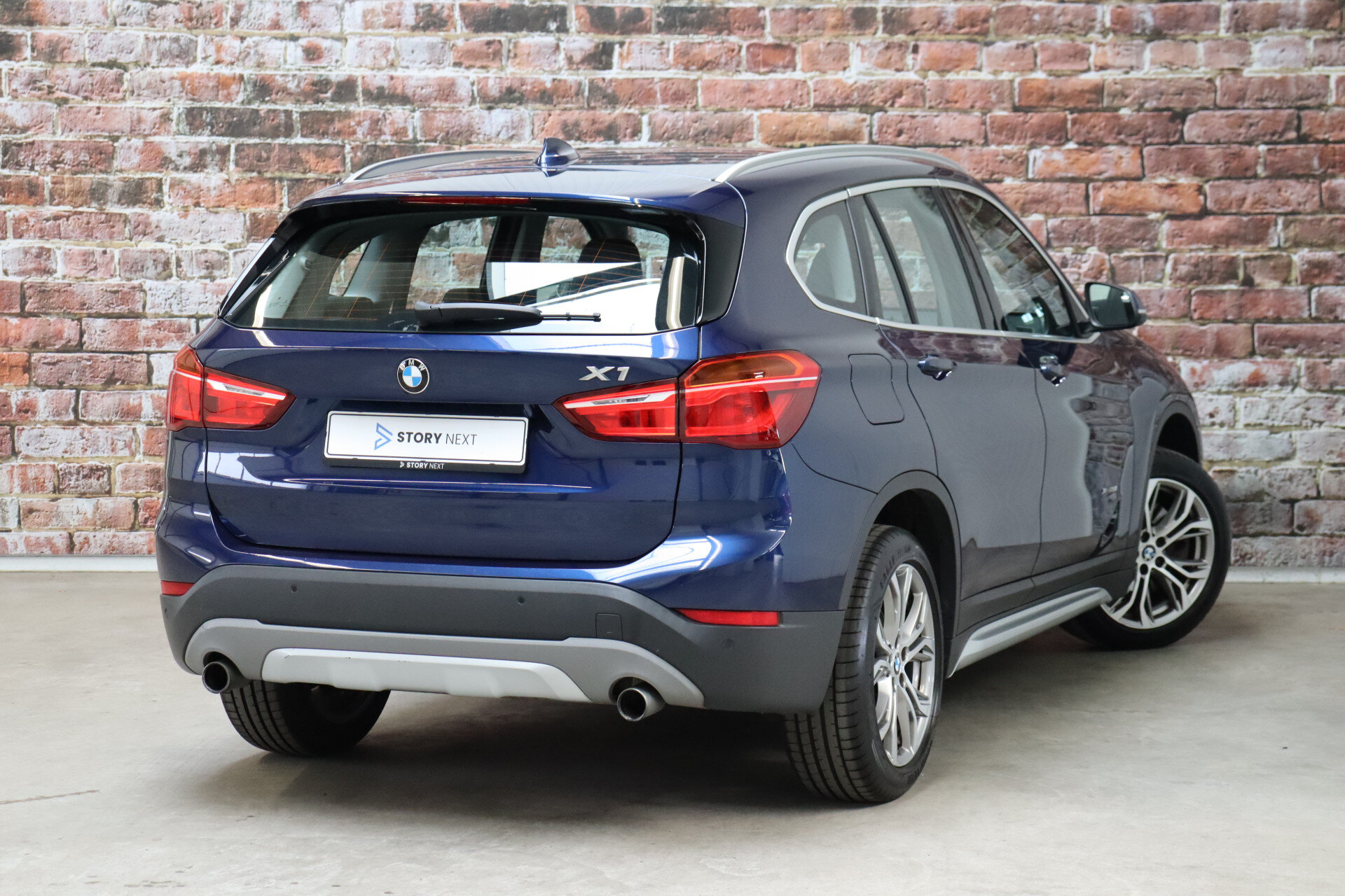 BMW X1 xDrive20i High Executive xLine Automaat - Afbeelding 4