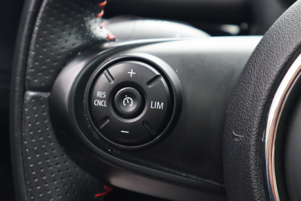 MINI Countryman 17