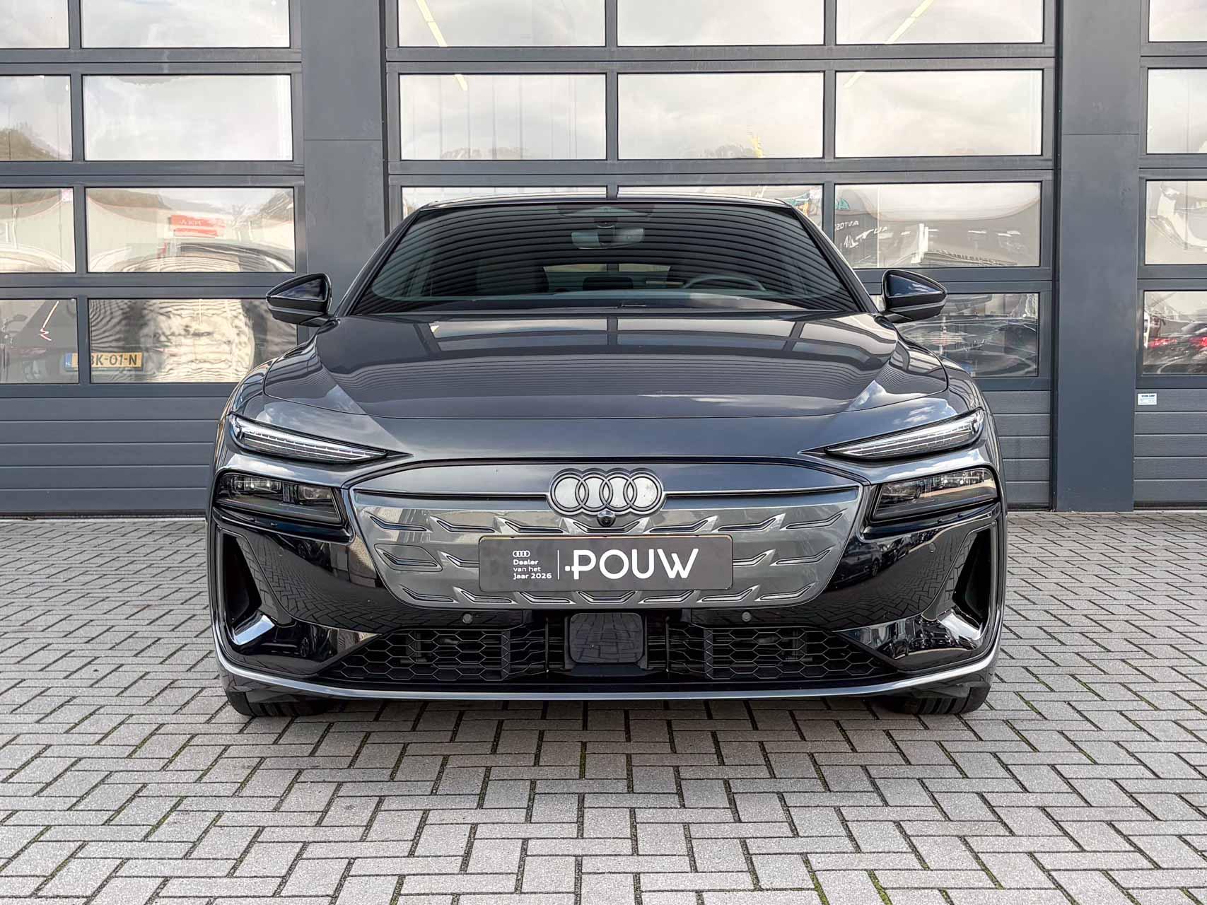 Audi A6 e-tron