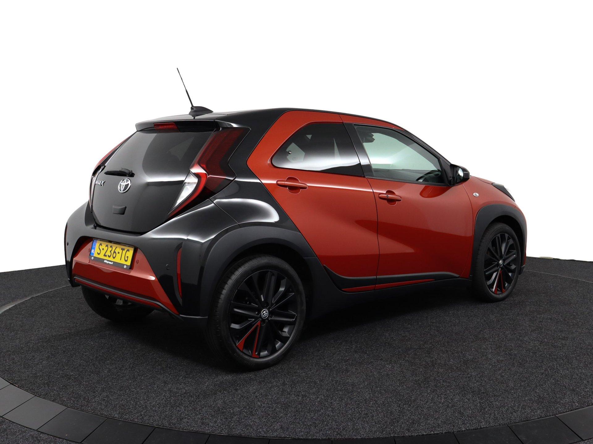 Toyota Aygo X 1.0 VVT-i MT Premium - Afbeelding 2