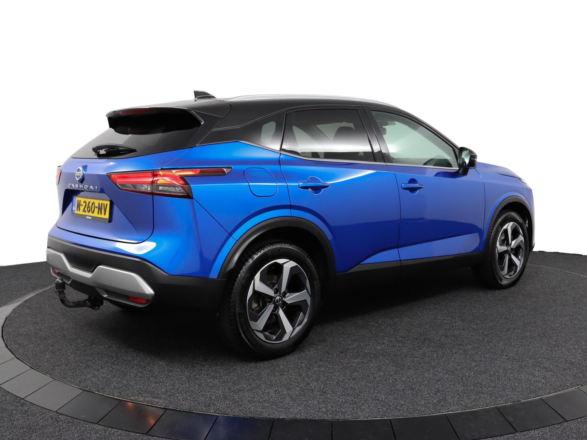 Nissan QASHQAI 1.3 MHEV Premiere Edition