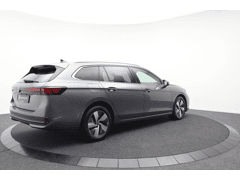 Volkswagen Passat Variant 1.5 TSI Plug-In Business | Adaptive cruise | Elekt. Trekhaak - Afbeelding 2