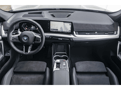 BMW iX1 xDrive30 67 kWh M Sport Edition - Afbeelding 3